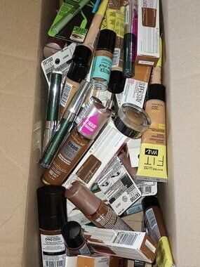 NEW Maybelline Makeup Assortment Mystery box SRP $80.00+
